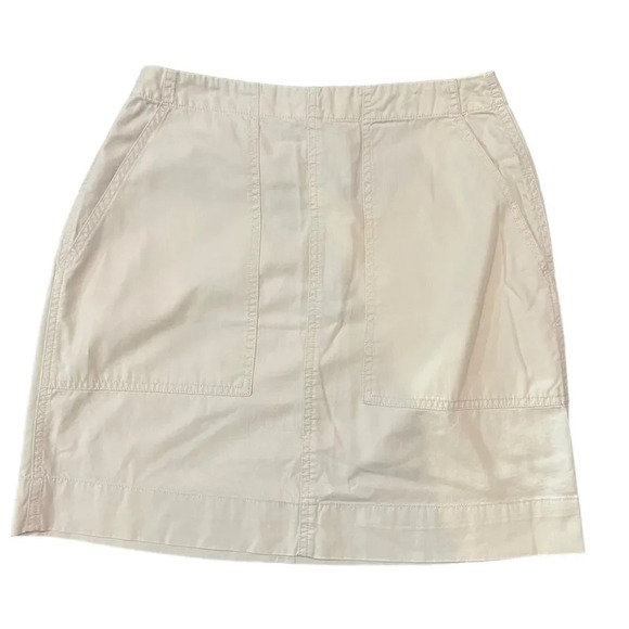 G.H Bass Lightweight Khaki Chino Skirt Size 4 - Picture 1 of 3